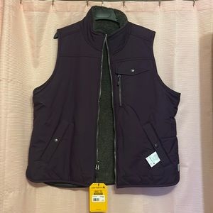 NWT Carhartt 103907 Utility Sherpa-Lined Vest - Reversible (For Women)